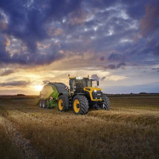 JCB Fastrac 6000 iCON