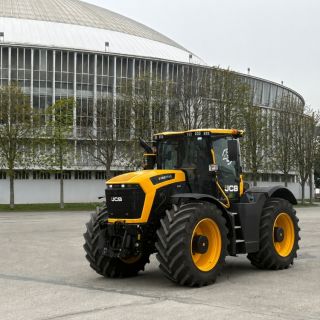 JCB Fastrac 6000