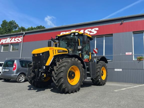 JCB Fastrac 4220 iCON