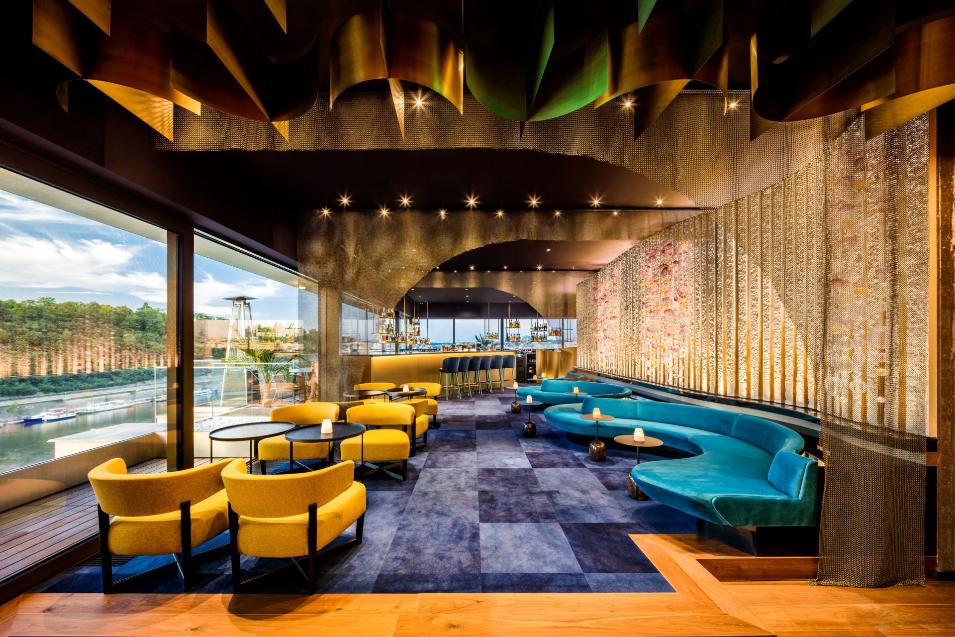 Casablanca Sky Bar s výhledem na Prahu