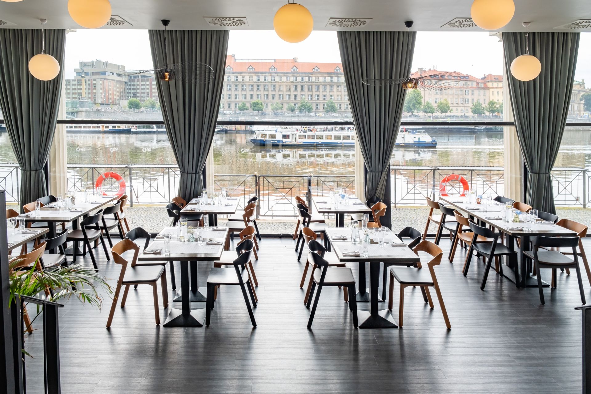 Novoroční brunch na Občanské plovárně