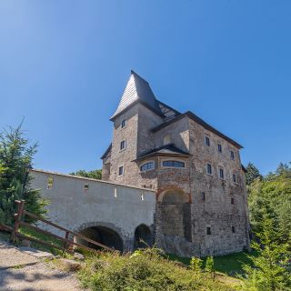 Hrad Vildštejn - Nádvoří hradu