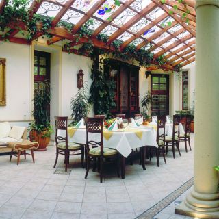 Green Garden Hotel - Zimní zahrada