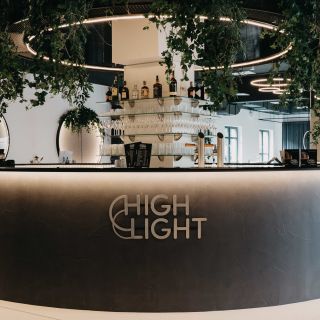 HIGHLIGHT