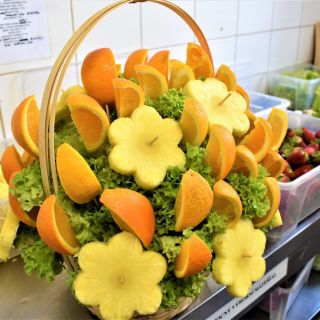 Frutiko - ovocné kytice - Workshop výroby ovocných kytic
