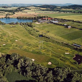 Resort Čapí hnízdo - Golf teambuilding – zábava i pro naprosté nováčky