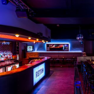 Retro Praha - Retro Cocktail & Music Bar