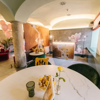 The Monkey Bar by Falkensteiner Hotel Prague - The Monkey Bar