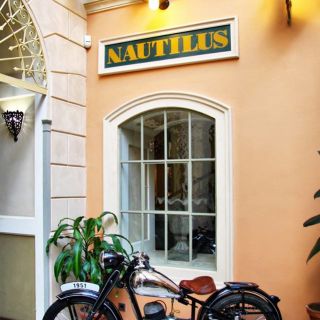 Hotel Nautilus a restaurace Goldie - Atrium