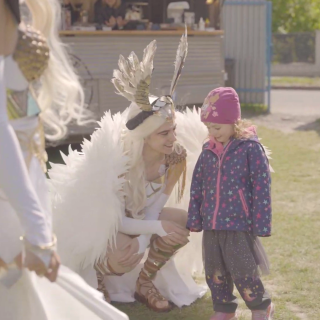 Aliatrix - visual entertainment agency - Walking acts