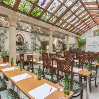 Green Garden Hotel - Zimní zahrada