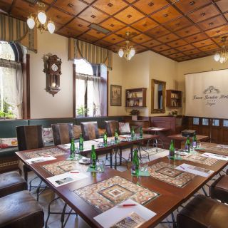 Green Garden Hotel - Zimní zahrada