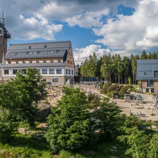 Hotel Královka - EKOLOGICKÉ TEAMBUILDINGY v krajině Jizerských hor