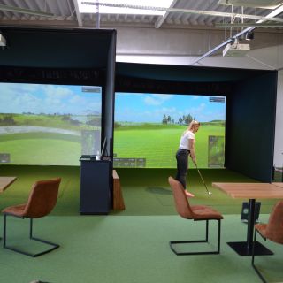Green Golf Indoor Studio