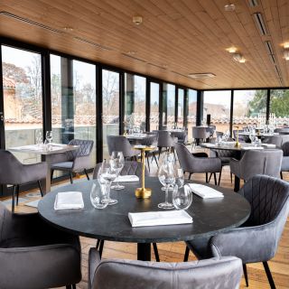 Restaurant Lví Dvůr