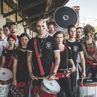 Tokhi & the Groove Army - korporátní bubnování nejen na váš teambuilding