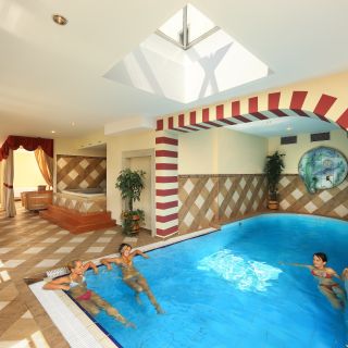 Hotel RŮŽE a OLDINN