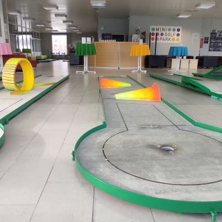 Minigolf Maniny