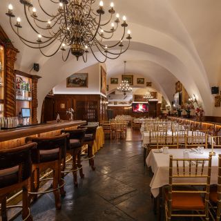 DEER Restaurant  -  místo pro vaše akce - Firemní večírek - Společenská událost