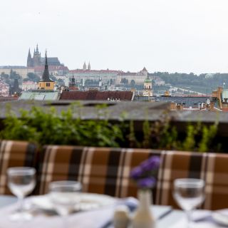 Pytloun Sky Bar