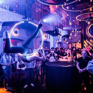 Aliatrix - visual entertainment agency - Akrobatické show