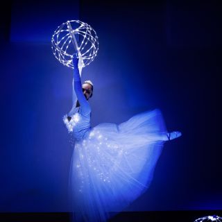 Arabesque Shows & Events - Světelná taneční show