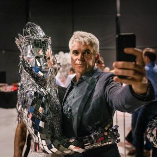 Aliatrix - visual entertainment agency - Walking acts