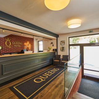 Wellness Hotel Queens Mariánské Lázně - Laver´s restaurant & lounge