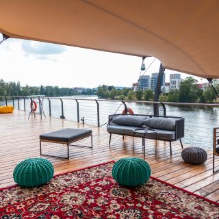 Botel Marina - SunDeck