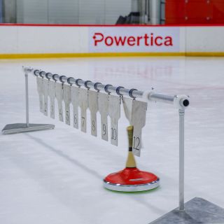 ICE STOCK jedinečný teambuilding