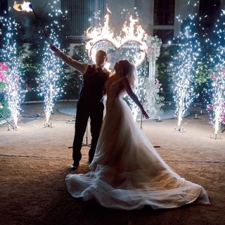3 praktické rady, jak s pomocí světýlek oživit váš večírek nebo svatbu