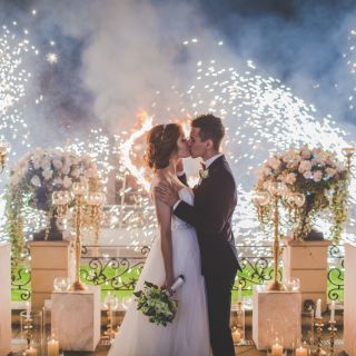 3 praktické rady, jak s pomocí světýlek oživit váš večírek nebo svatbu