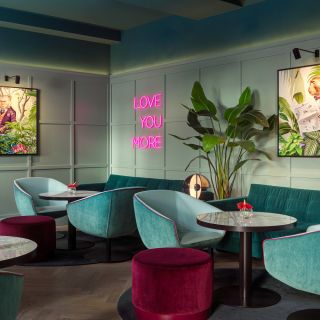 The Monkey Bar by Falkensteiner Hotel Prague - Monkey Lounge