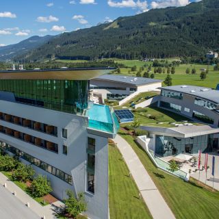 TAUERN SPA Zell am See – Kaprun – resort kde můžete všechno a nemusíte nic - Aufsteiger