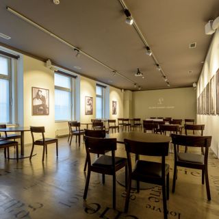 Café Louvre - Galerie kavárny Louvre
