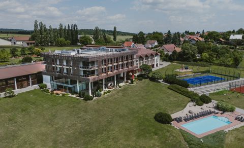 Resort K-Triumf, Velichovky