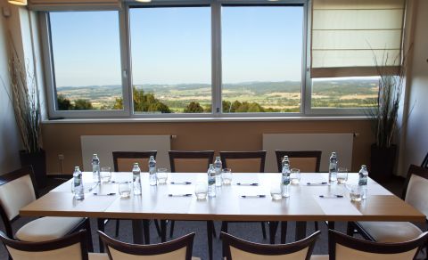 Malý salónek v Hotelu Monínec