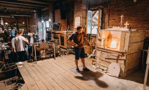 Foukání skla na vlastní dech