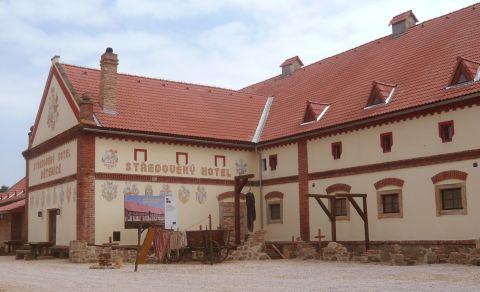 Zámecký resort Dětenice