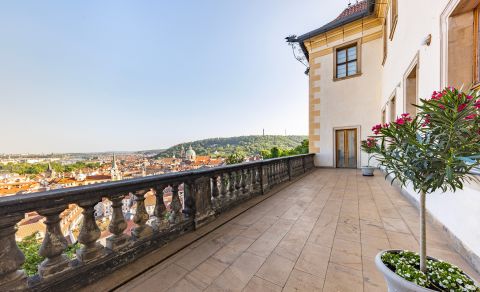 Terasa Lobkowiczkého paláce