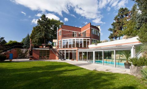 Vila Vokovice