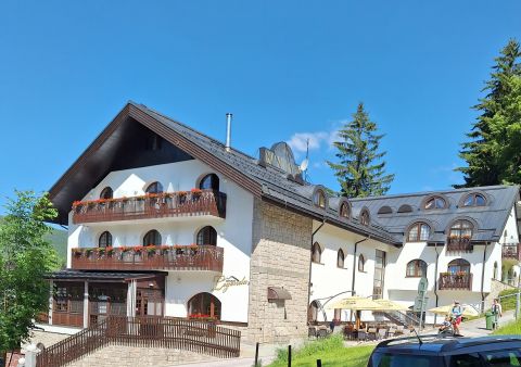 Wellness Hotel WINDSOR: konferenční prostory a zážitková gastronomie v srdci Špindlerova Mlýna