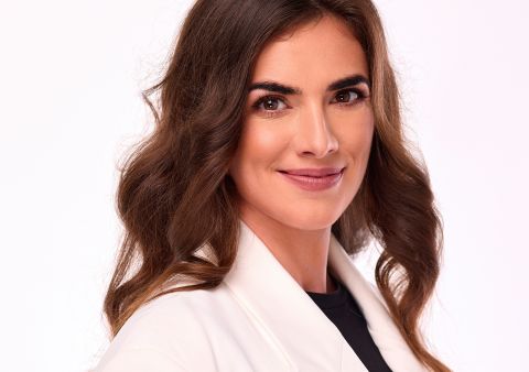 „Každý prostor má svůj příběh. My ho děláme nezapomenutelným,“ říká Aneta Stojak, Brand Managerka společnosti Colors of Design.