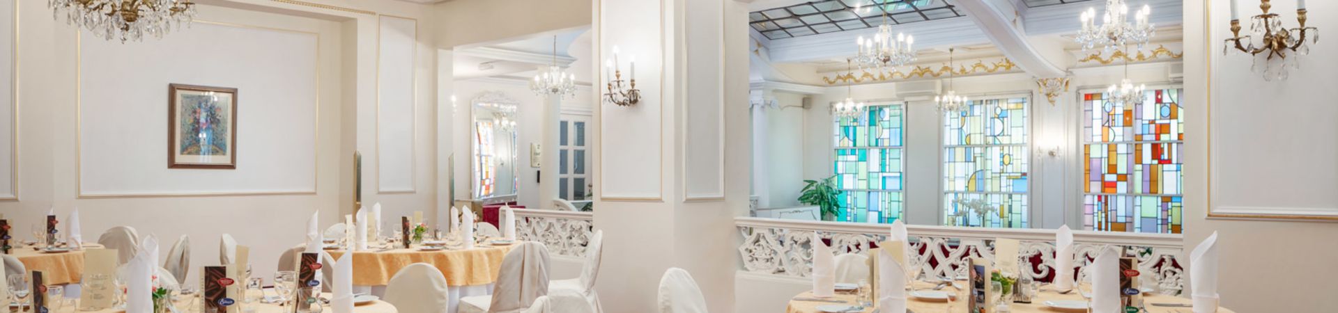 Hotel Ambassador - Zlatá Husa - Francouzská restaurace