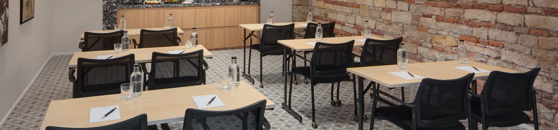 Hotel BOOKQUET / Jan Hotels - MARTINA