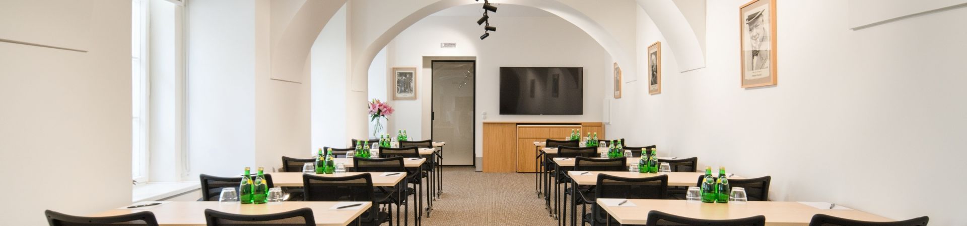 Hotel BOOKQUET / Jan Hotels - MEDA