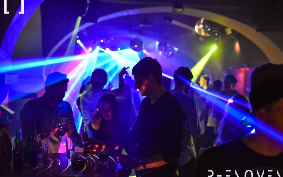 Pivovar Staropramen - Music bar PHENOMEN