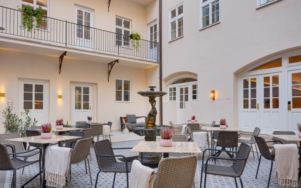 Hotel BOOKQUET / Jan Hotels - PATIO