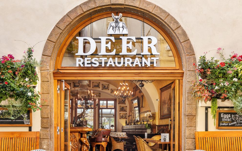 DEER Restaurant  -  místo pro vaše akce