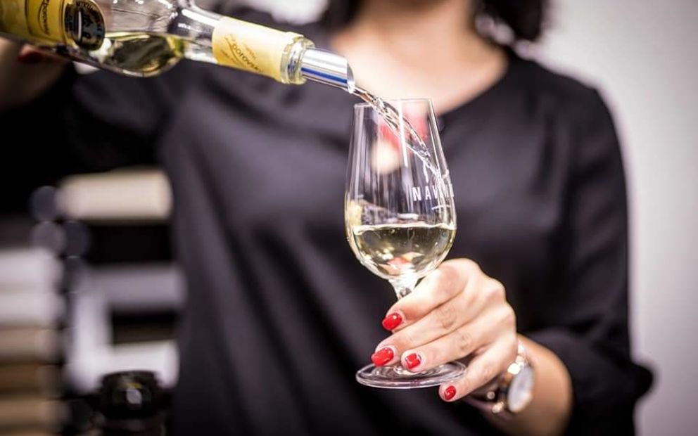 Navínko - vinný catering pro váš event - Řízená degustace vína s vinařem